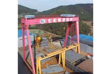 GANTRY CRANE